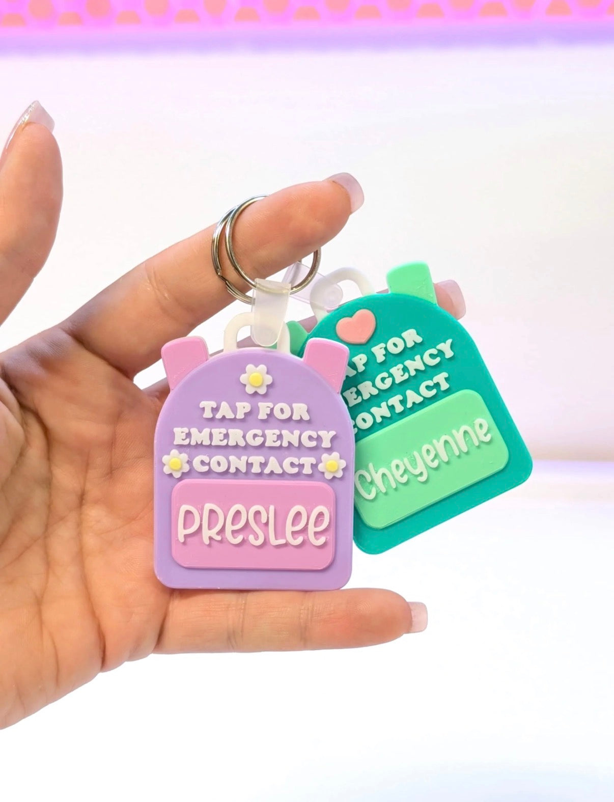 3D Printed NFC Emergency Contact Backpack Tag – Kid Safety Keychain The Confident Kitty